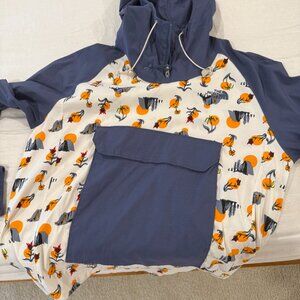 The North Face mens Class V Long Sleeve Pullover Hoodie Blue Yellow Size M used